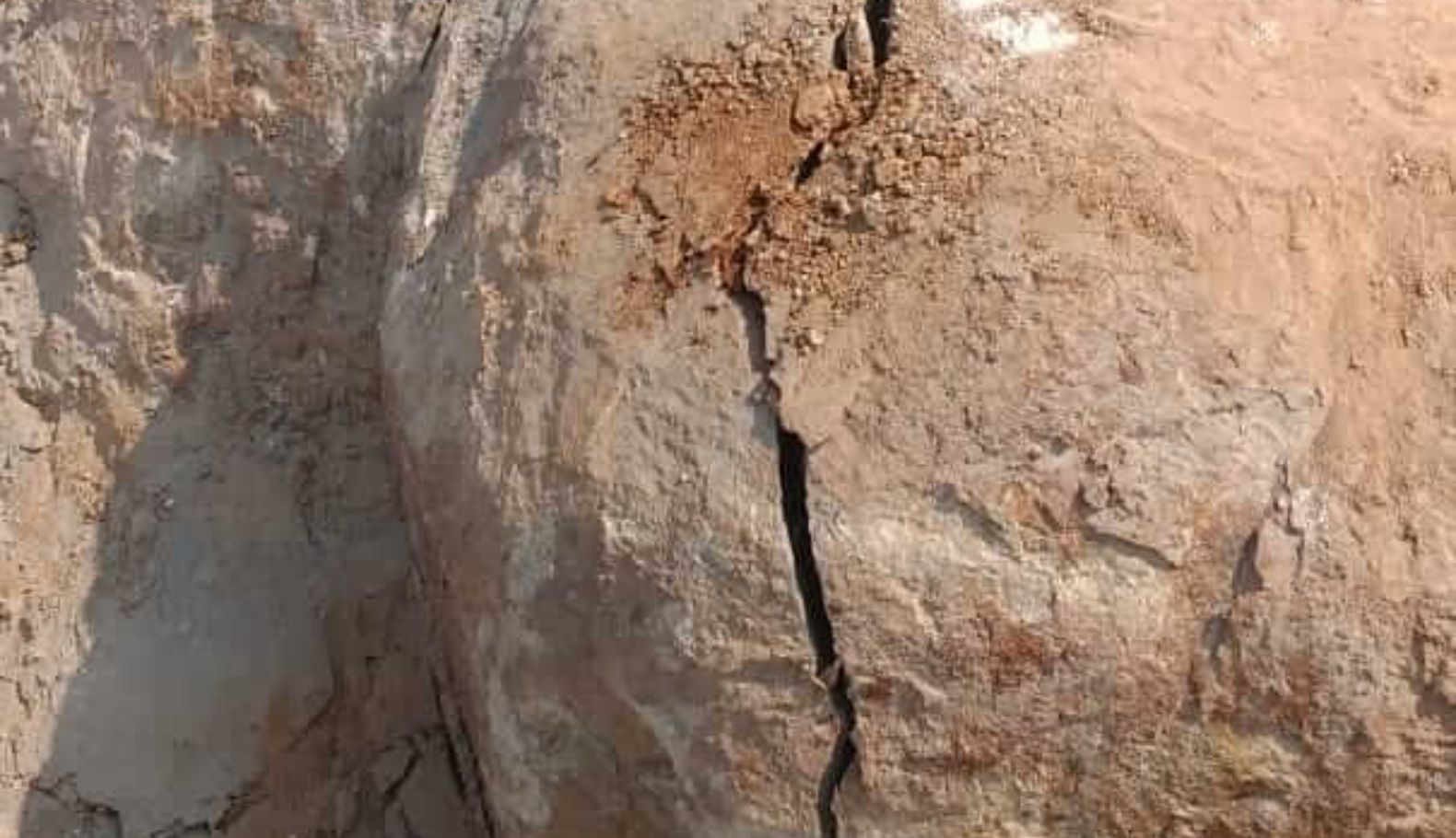 Non Explosive Demolition Powder